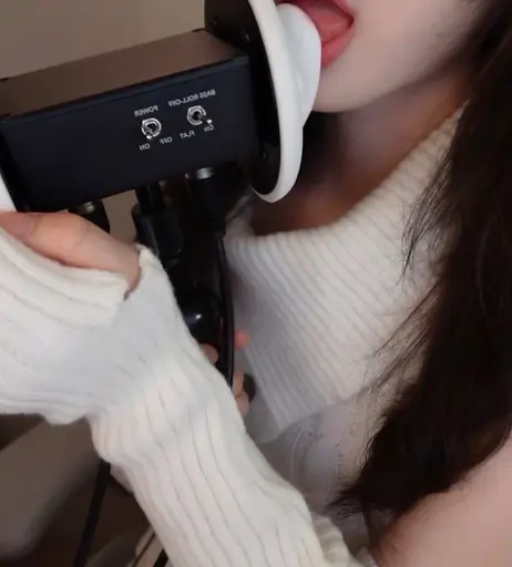 Image 8226384 from Noah asmr