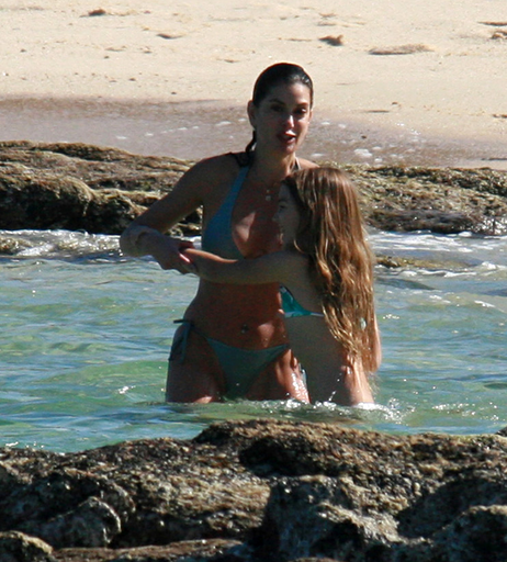 Image 8399878 from Teri Hatcher