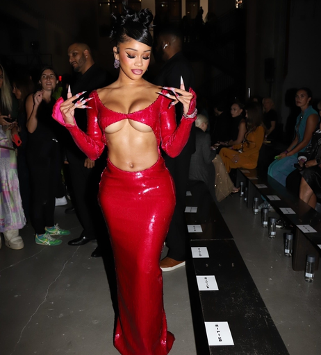 Image 8399671 from Saweetie