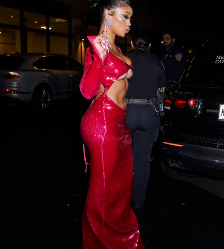 Image 8399661 from Saweetie