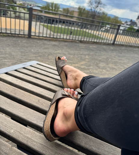 Image 8384306 from Emmysfeetandsocks
