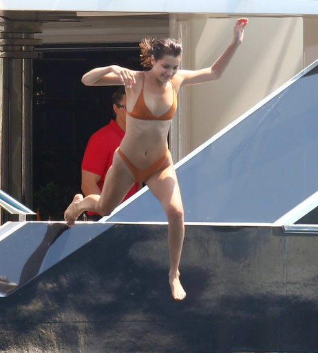 Image 8382478 from Bella Hadid