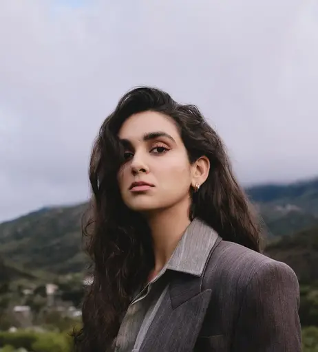 Image 8367322 from Geraldine Viswanathan