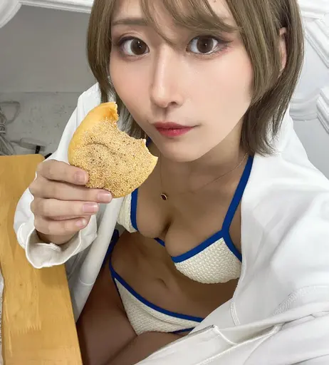 Image 8346220 from Mio Mito