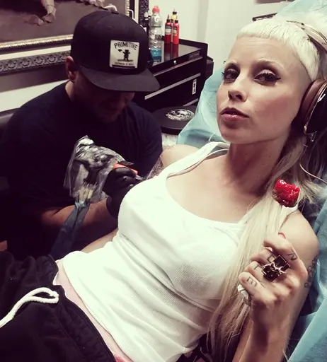 Image 8349295 from Yolandi Visser / Yo-landi Vi$$er
