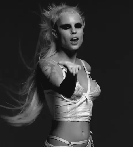 Image 8349283 from Yolandi Visser / Yo-landi Vi$$er