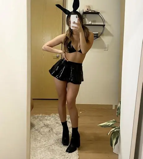 Image 8326426 from elliebunniexo