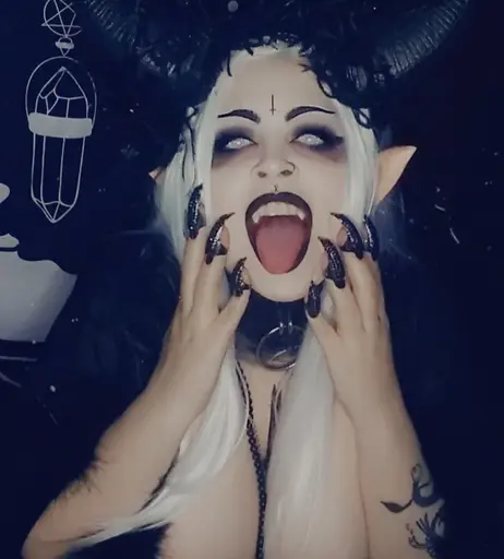 Image 8318467 from SpookshowBebe / the_feralhousewife