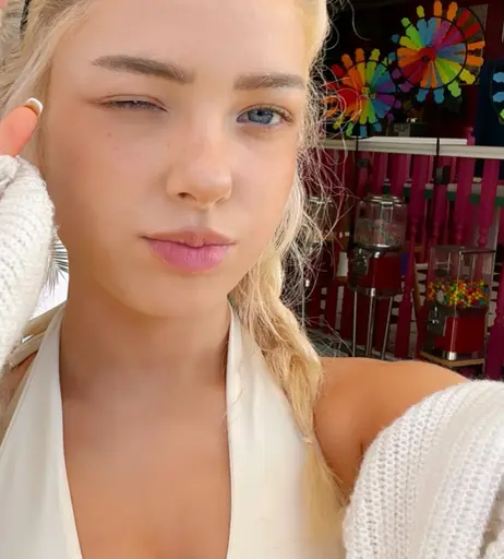 Image 8884030 from Dollblush / Dollblush ASMR / dollblushtv