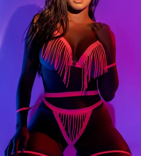 Image 8831995 from Valentina Rueda - Too Hot to Handle - Season 6