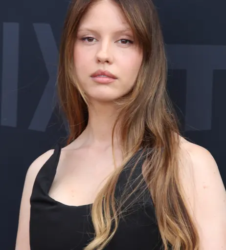 Image 8820568 from Mia Goth