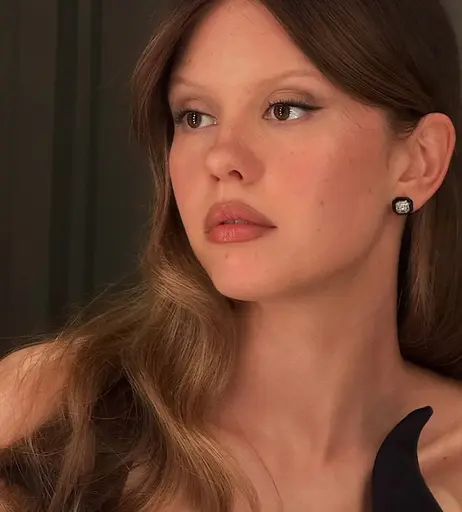 Image 8820567 from Mia Goth