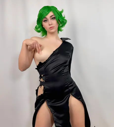 Image 8814381 from buttercupcosplays