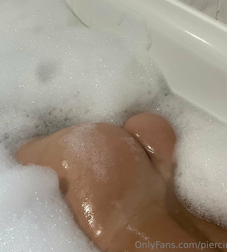 Image 899060 from piercinggirl2001