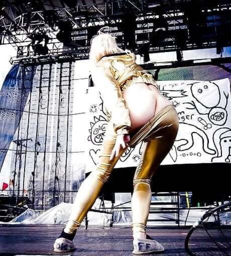 Image 8911624 from Yolandi Visser