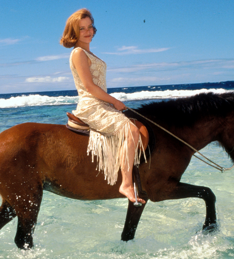 Image 8910746 from Gillian Anderson