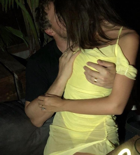 Image 8909686 from Emily Ratajkowski