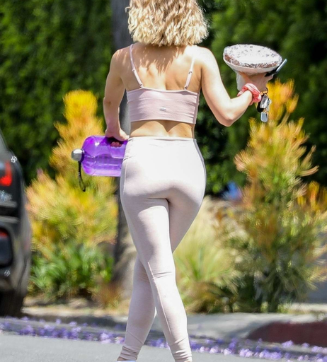 Image 8909262 from Julianne Hough