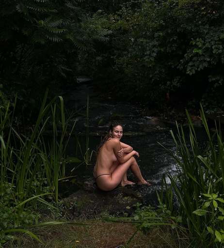 Image 845677 from Elena Carrière