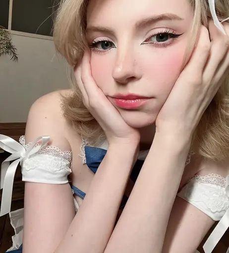 Image 8448744 from Peachymilky