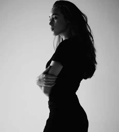 Image 8432957 from Alycia Debnam Carey