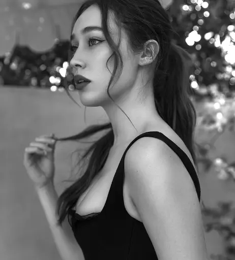 Image 8432943 from Alycia Debnam Carey