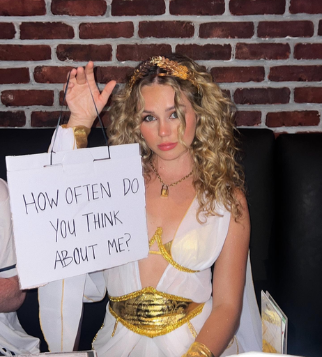 Image 842825 from Brec Bassinger