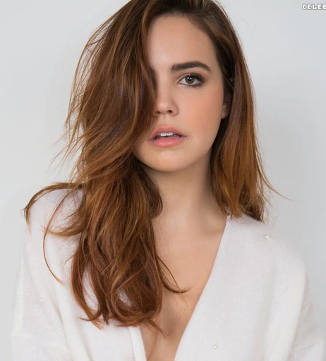Image 8400510 from Bailee Madison