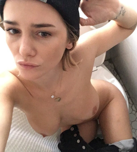 Image 8400615 from Addison Timlin