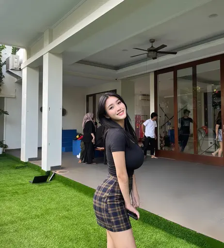Image 8408043 from Anastasya Khosasih
