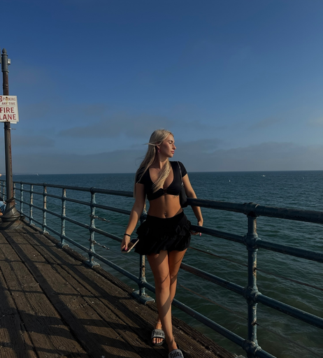 Image 859824 from Lilly Jenisch