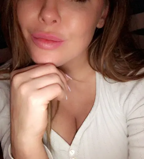 Image 8560270 from sophiehartxxx