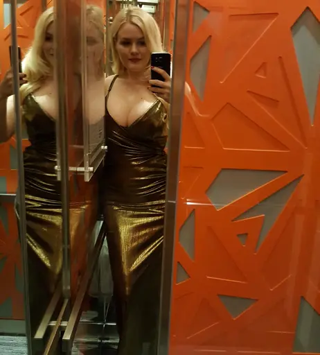Image 8556457 from Lilli Luxe