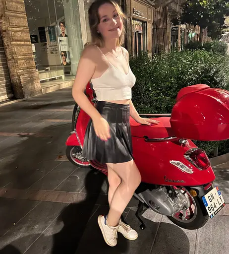 Image 8553681 from Louiselittlefrench | Ananastasia | Louise Lalisa | Louise_lalisa | louiselalisa