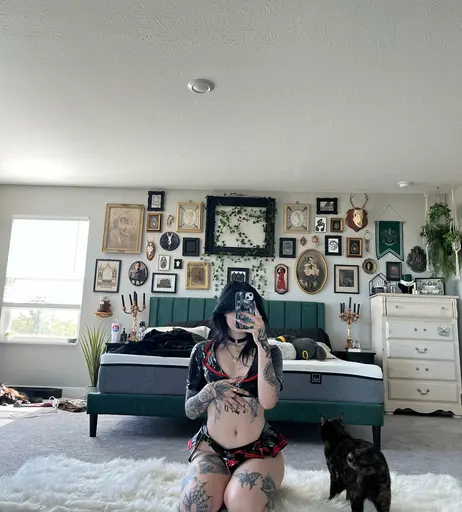 Image 8549423 from Claire Estabrook - Plurrrkittyy - Lilmoonbbyy - Nonsalemwitch