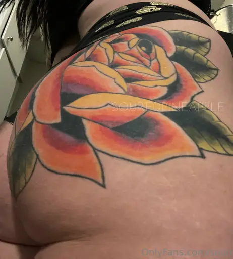 Image 8531132 from goddess lia @souredpineapple