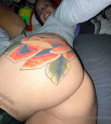 Image 8531086 from goddess lia @souredpineapple