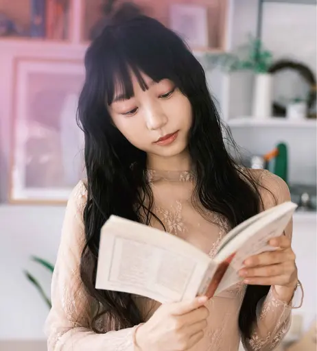 Image 8533761 from Eunji Pyoapple
