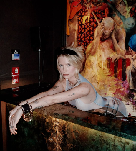 Image 8508664 from Lottie Moss
