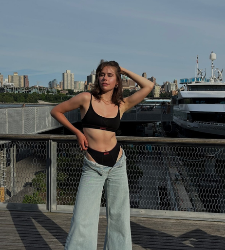 Image 869520 from Anna Corinna Samek