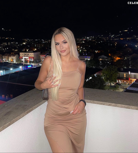 Image 865593 from Vesa Dervishaj
