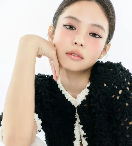 Image 8786043 from Jennie | BLΛƆKPIИK (Blackpink)
