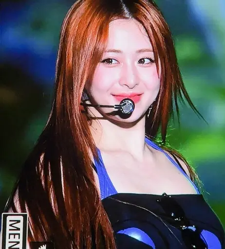 Image 8788550 from Huh Yunjin 허윤진 | LESSERAFIM