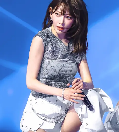 Image 8788219 from Sakura Miyawaki 宮脇 咲良 | LESSERAFIM