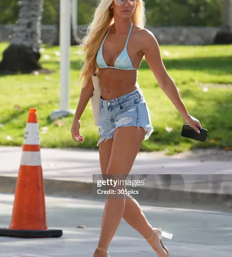 Image 8788956 from Danielle Moinet / Summer Rae