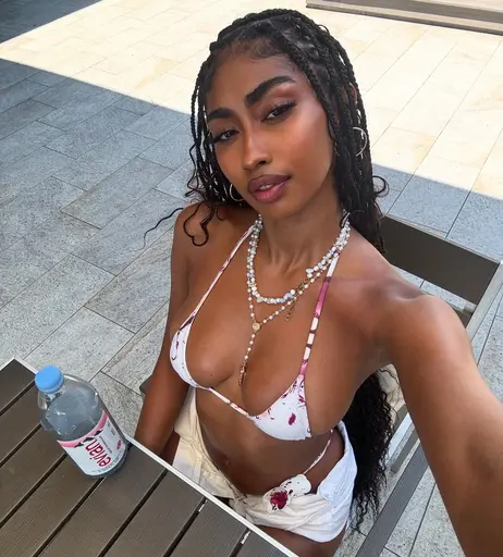 Image 8776330 from Jasmine Chola | Jasmine Blandford