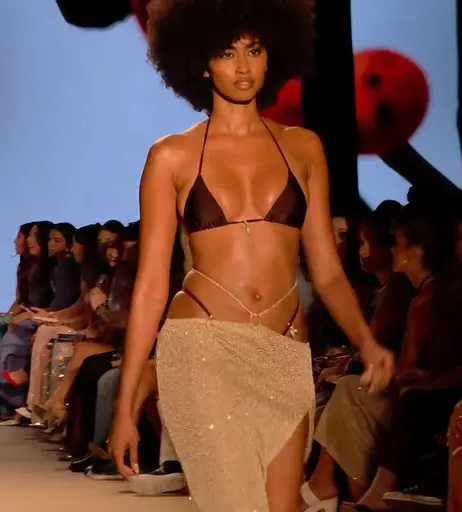 Image 8776323 from Jasmine Chola | Jasmine Blandford