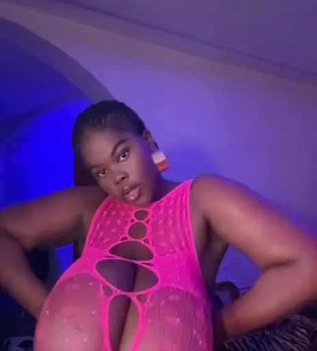 Image 8778932 from Chioma Lovv