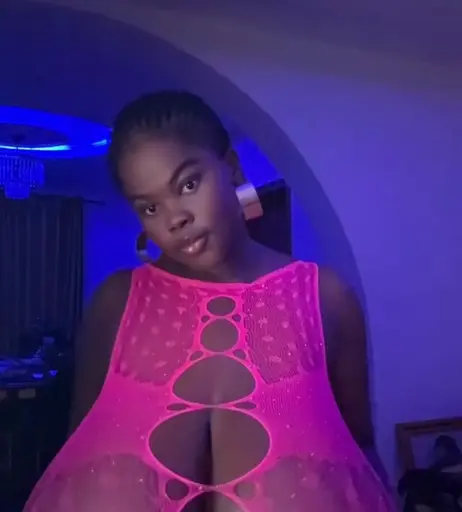 Image 8778930 from Chioma Lovv