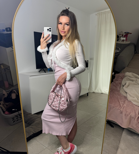 Image 8767475 from Milla Barbie